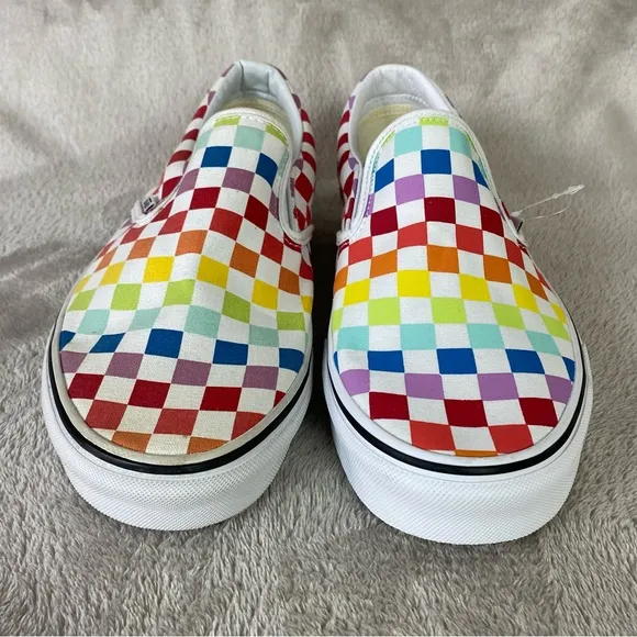 Vans Checkerboard Mens Slip On Sneaker Skate Shoes 10 White Red Canvas NEW